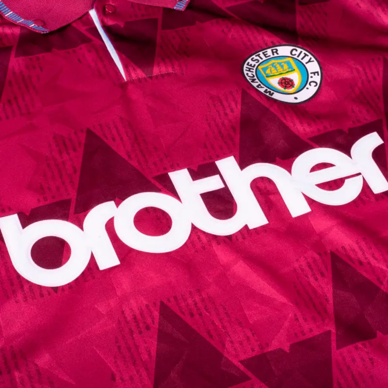 manchester-city-1989-away-shirt-701223643-burgundy