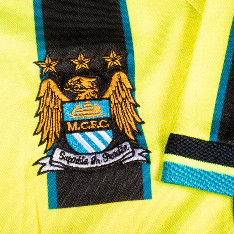 manchester-city-1999-wembley-retro-shirt-701220756-multicolor