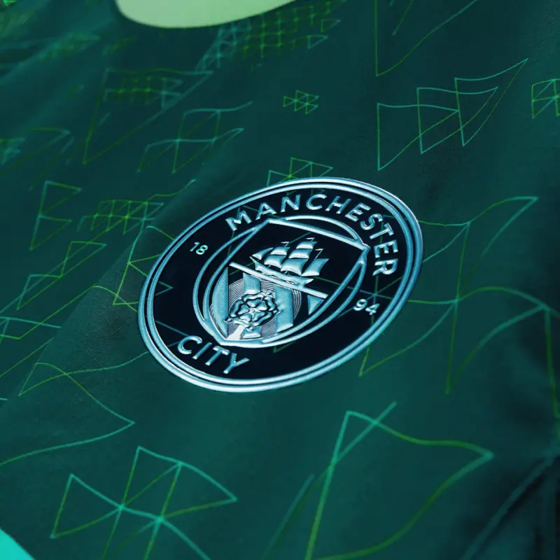 manchester-city-authentic-ea-sports-fc-jersey-green-202526-701237111-green