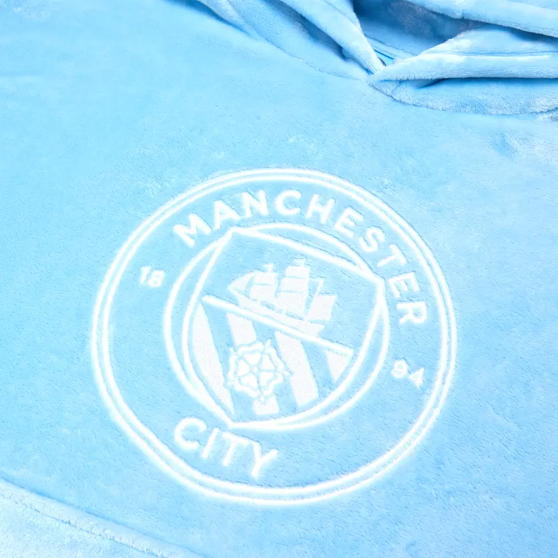 manchester-city-crest-night-hoodie-701239396001801